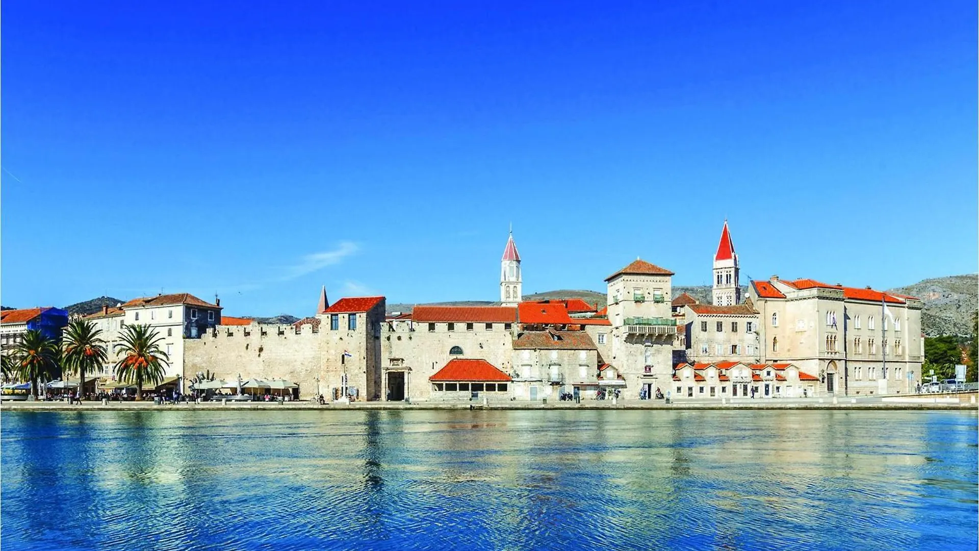 Holiday home Beautiful Home In Trogir With Kitchen